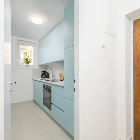 Pina Апартаменты