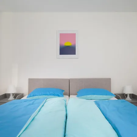 Pina Apartment *